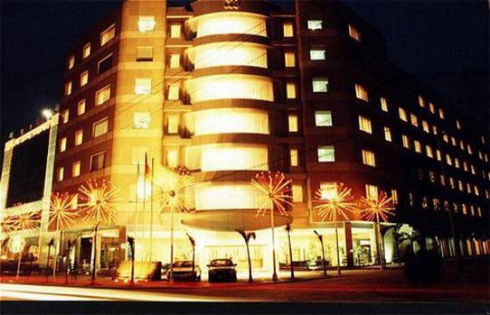 Huarong Hotel Yibin Amenities foto