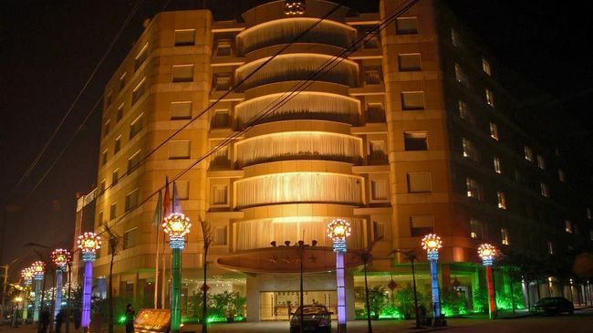 Huarong Hotel Yibin Esterno foto